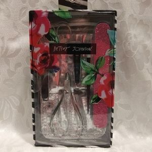 Betsey Johnson Mani & Pedi Tool Kit